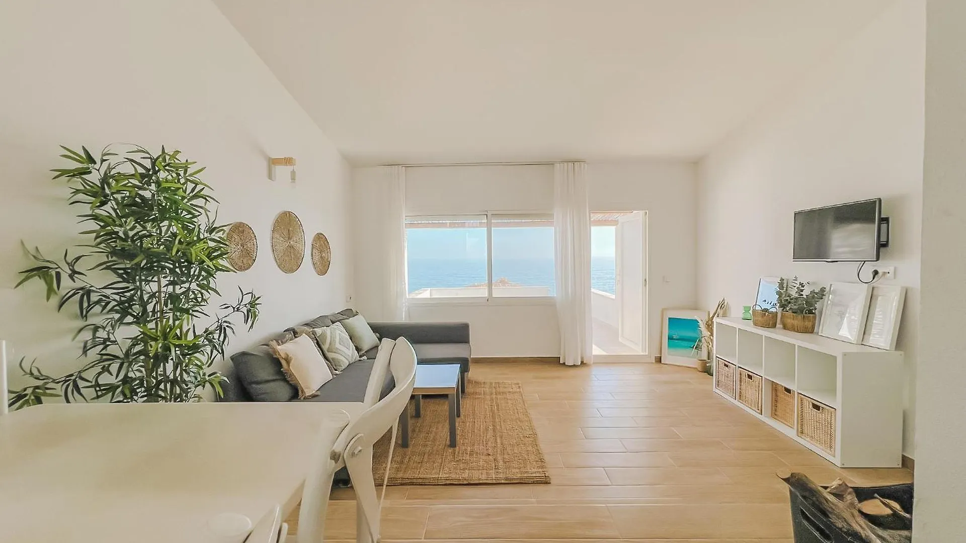 Apartamentos Sol Naixent 라메틀라 데 마르 0*,  스페인