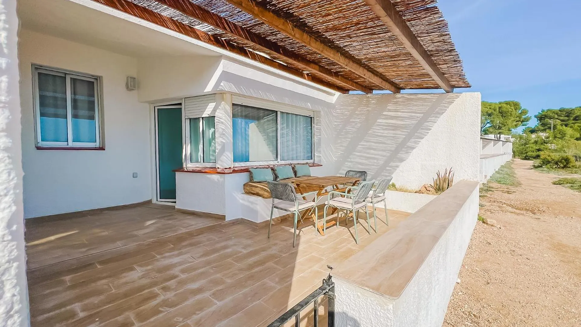 Apartamentos Sol Naixent 라메틀라 데 마르 0*,  스페인